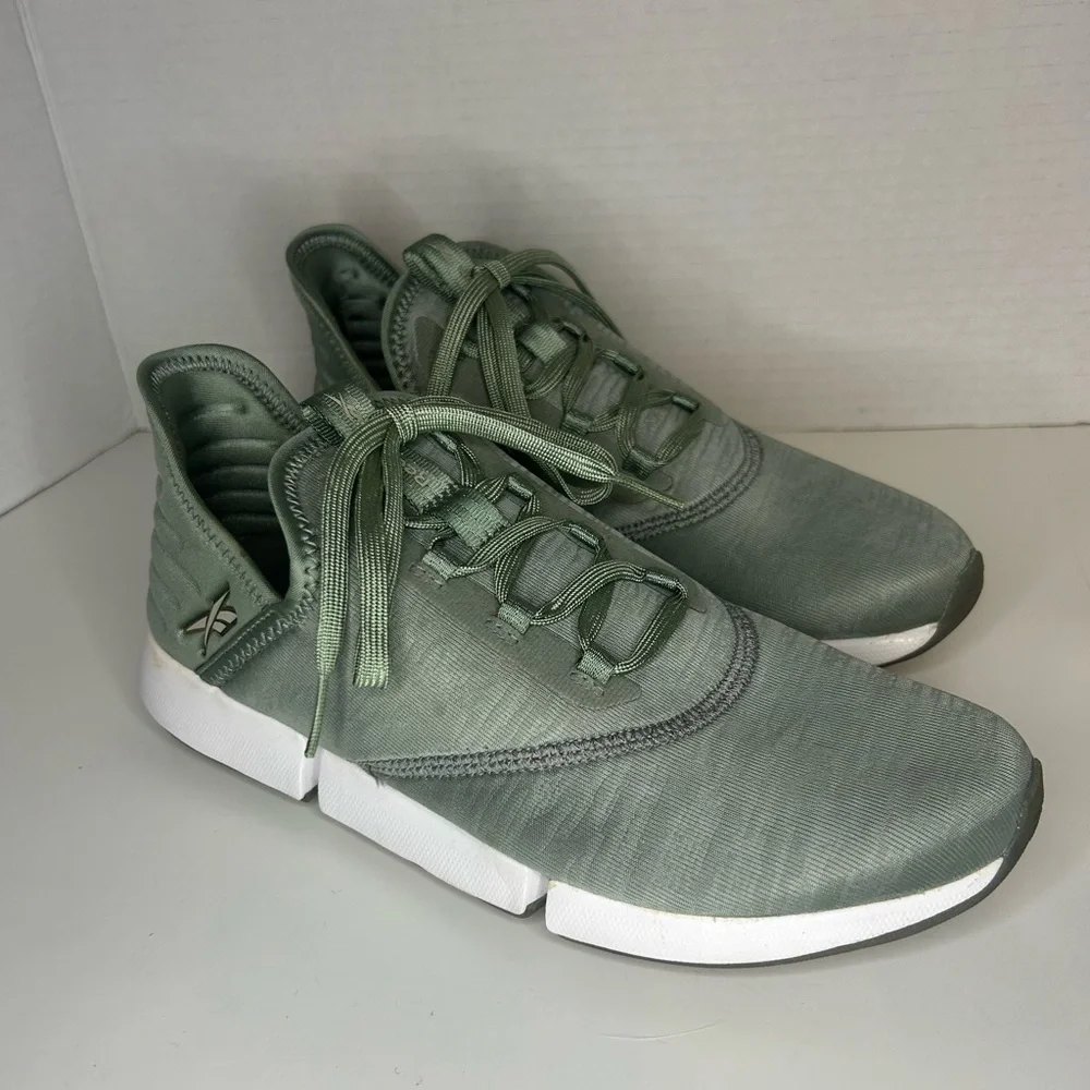 REEBOK DAILY FIT DMX LOW SLIP-ON TRAINERS‎ SNEAKERS WOMEN SHOES GREEN SIZE 8